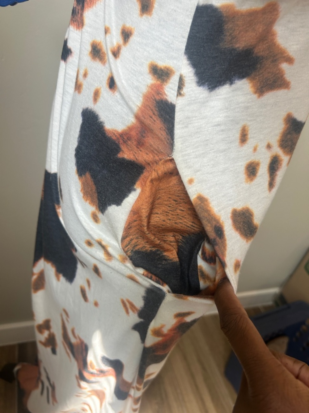 Avery V-Neck Short Sleeve Maxi Dress - Picture 5 of 6